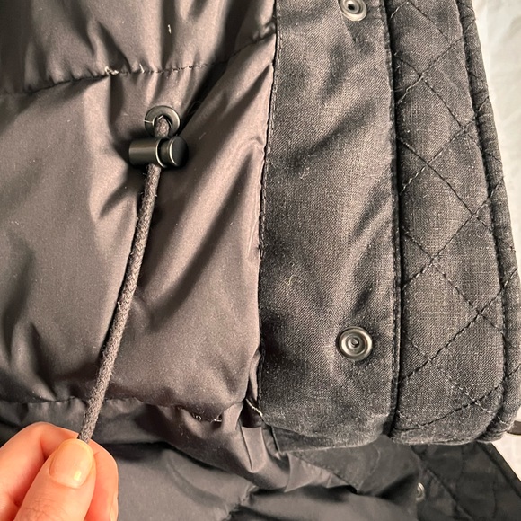 Aritzia Military Edition Duck Down Fishtail Parka in Black, women’s XS - Picture 11 of 11